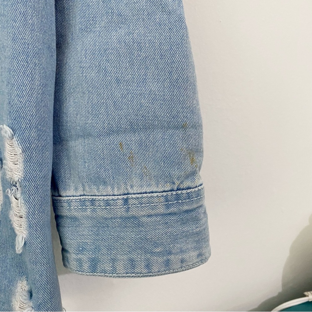 Distressed Denim Shacket - Picture 3 of 4